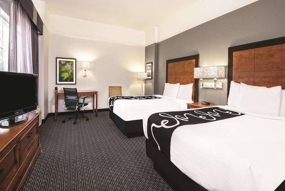 La Quinta Inn & Suites By Wyndham San Antonio Riverwalk Eksteriør bilde