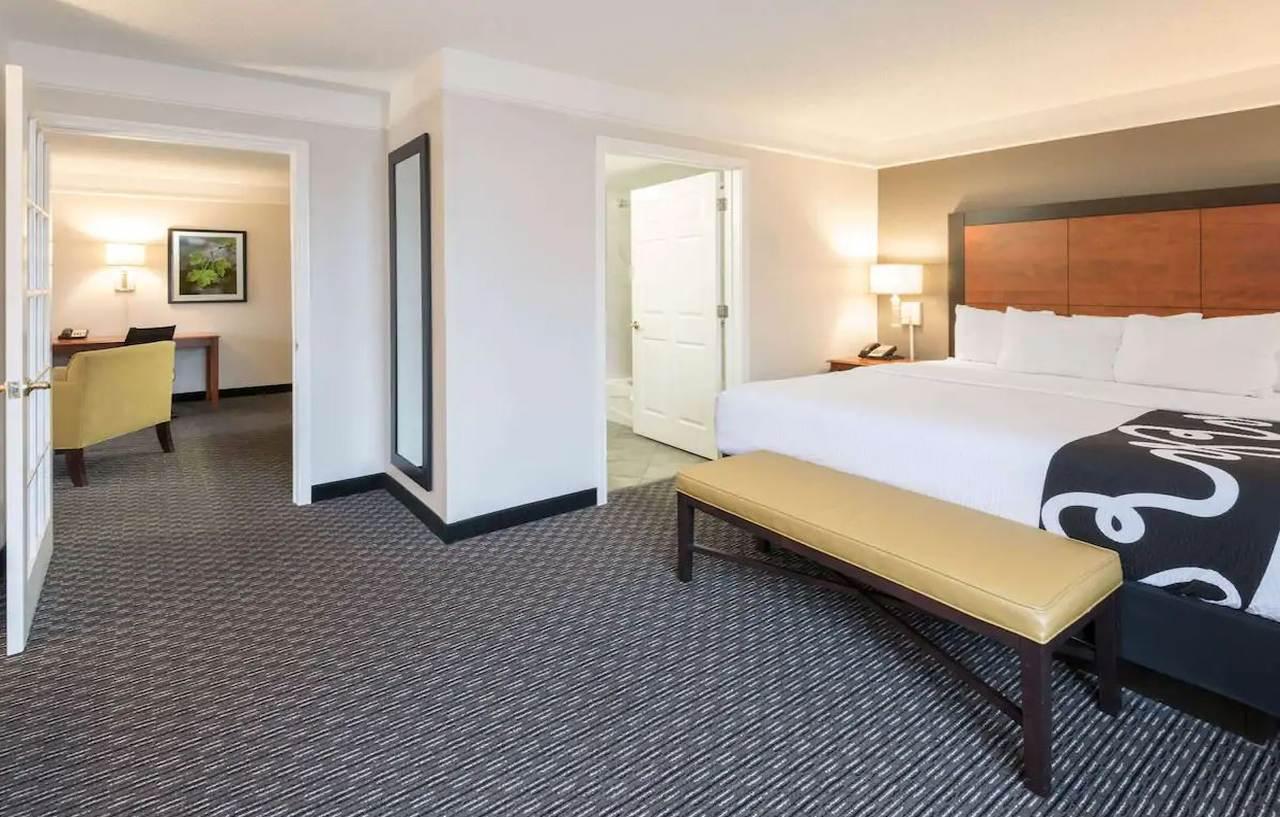 La Quinta Inn & Suites By Wyndham San Antonio Riverwalk Eksteriør bilde