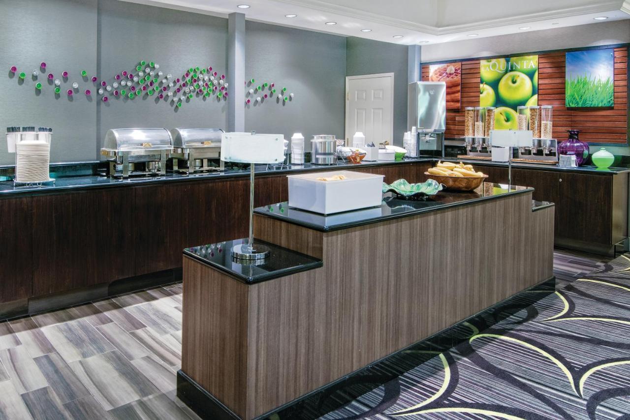 La Quinta Inn & Suites By Wyndham San Antonio Riverwalk Eksteriør bilde
