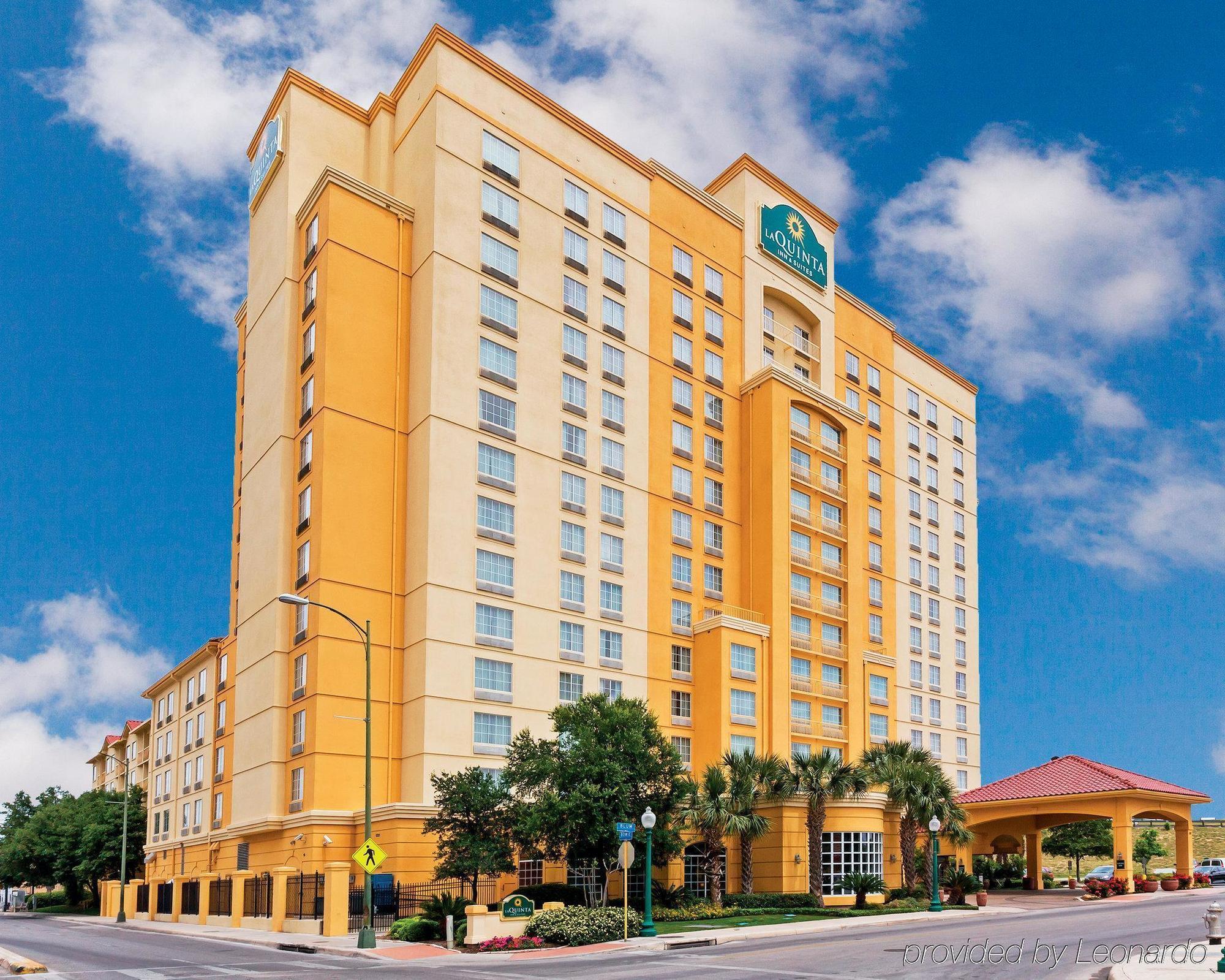 La Quinta Inn & Suites By Wyndham San Antonio Riverwalk Eksteriør bilde