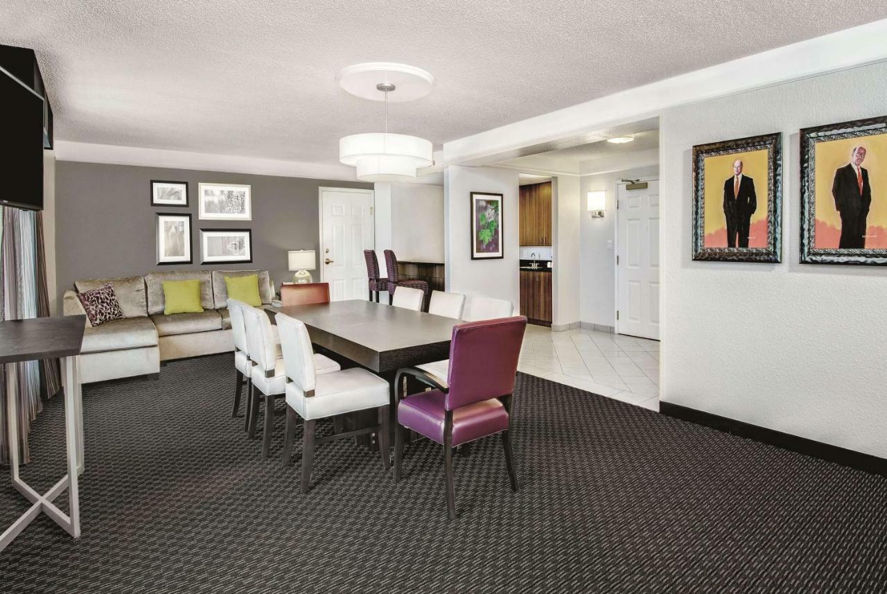 La Quinta Inn & Suites By Wyndham San Antonio Riverwalk Eksteriør bilde